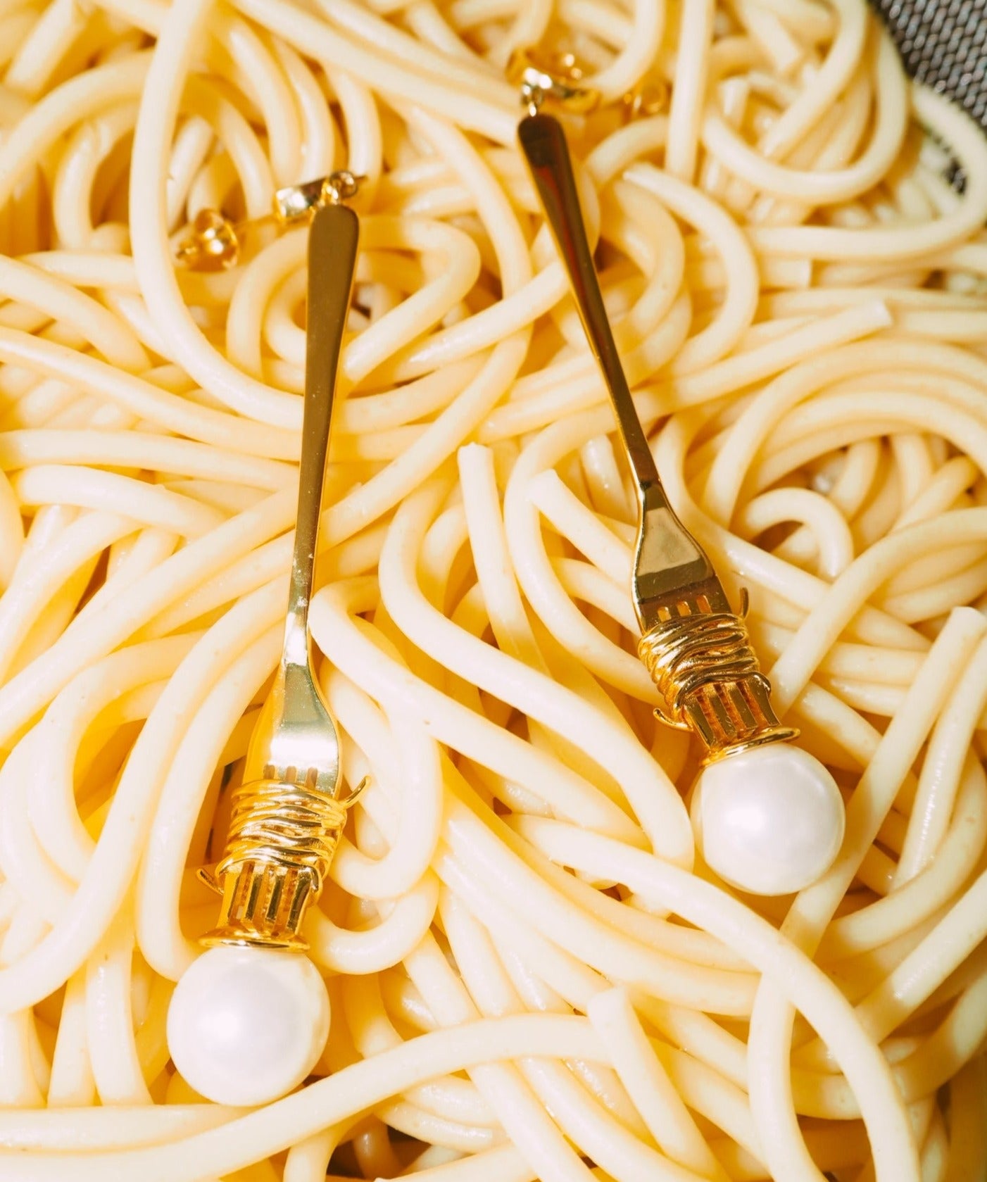 Spaghetti And Meatball Pearl Earrings